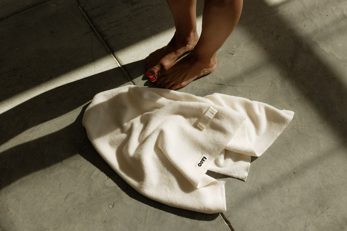 Why your hair towel keeps slipping off